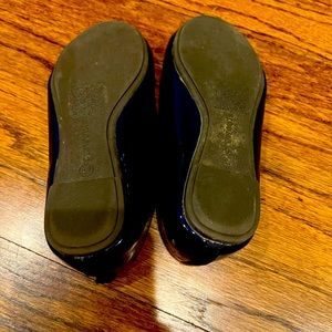 Toddler girl Crewcuts ballet shoes in patent leather navy
